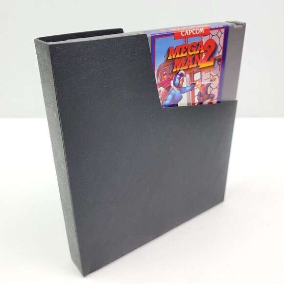 Mega Man 2 NES Nintendo Video Game 1989 Authentic Tested Capcom - Picture 8 of 12